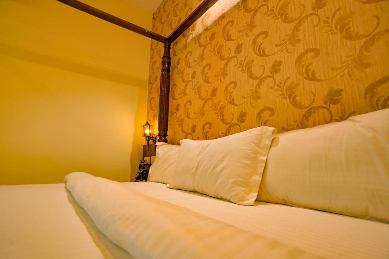 Royal Ocean Resort Jaipur Exteriör bild