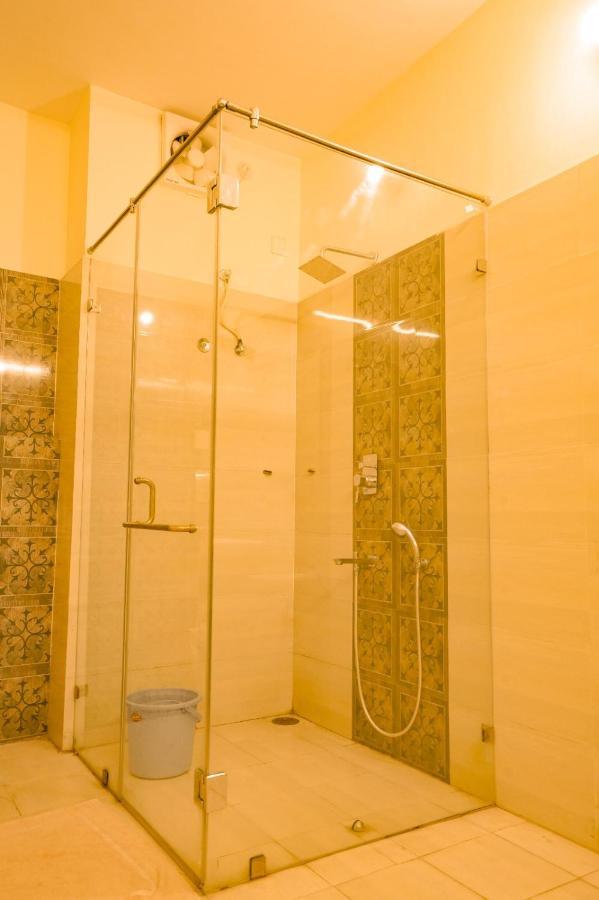 Royal Ocean Resort Jaipur Exteriör bild