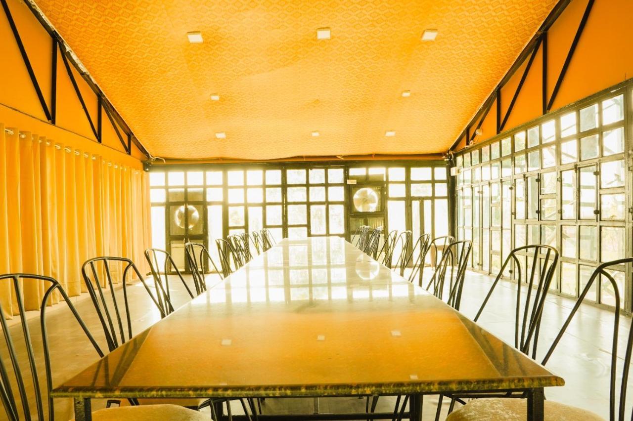 Royal Ocean Resort Jaipur Exteriör bild