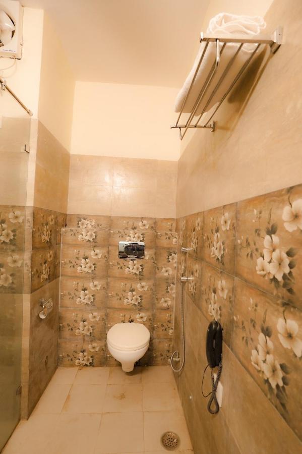 Royal Ocean Resort Jaipur Exteriör bild