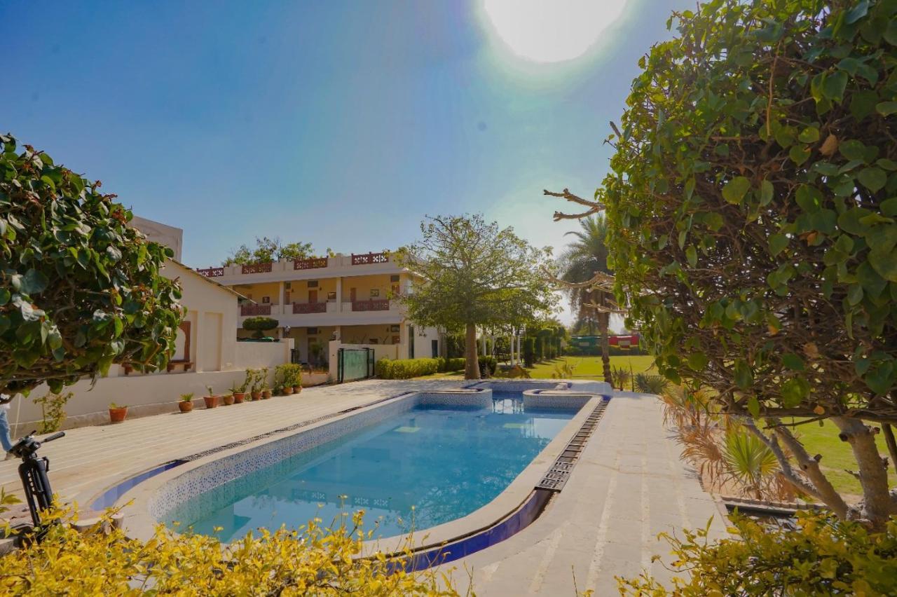 Royal Ocean Resort Jaipur Exteriör bild